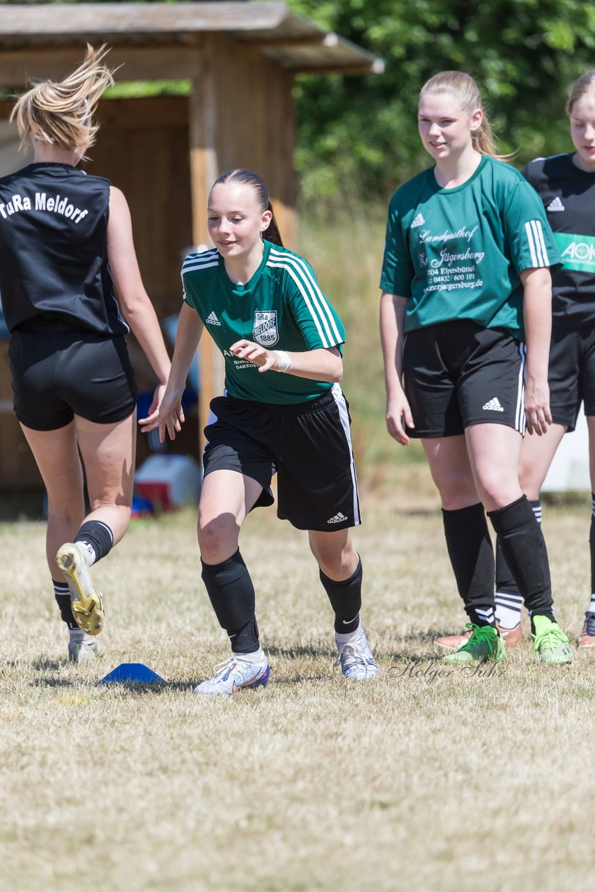 Bild 170 - wBJ TuRa Meldorf/Buesum - JFV Luebeck : Ergebnis: 1:0